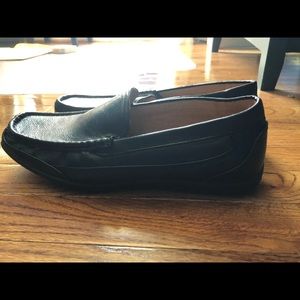 Claiborne mens memory foam black shoes .. never worn just stored